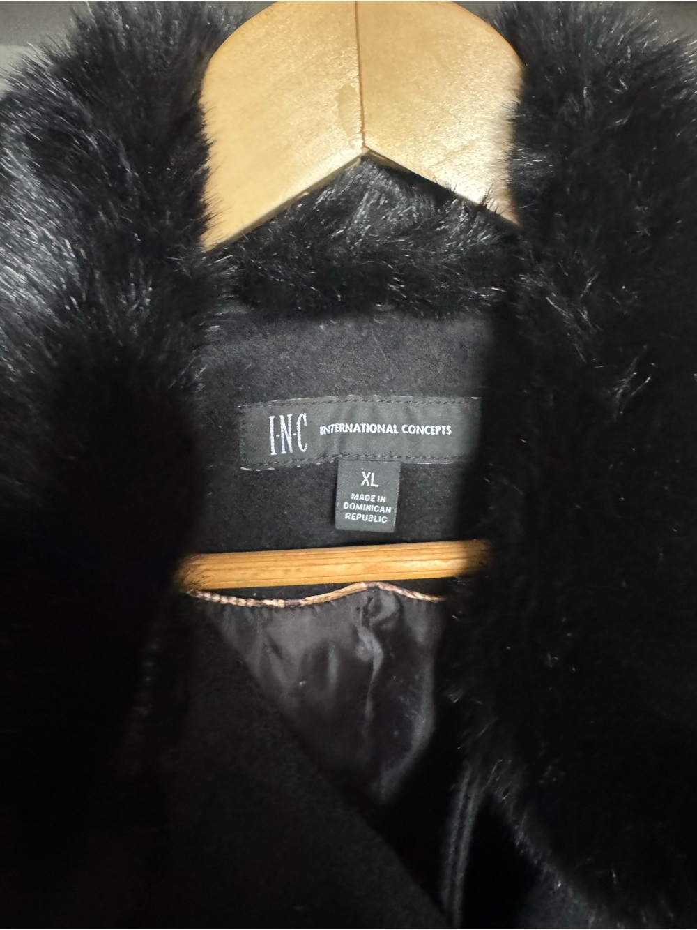 INC International Concepts Black Double-Breasted Pea Coat with Faux Fur Collar - Picture 4 of 6